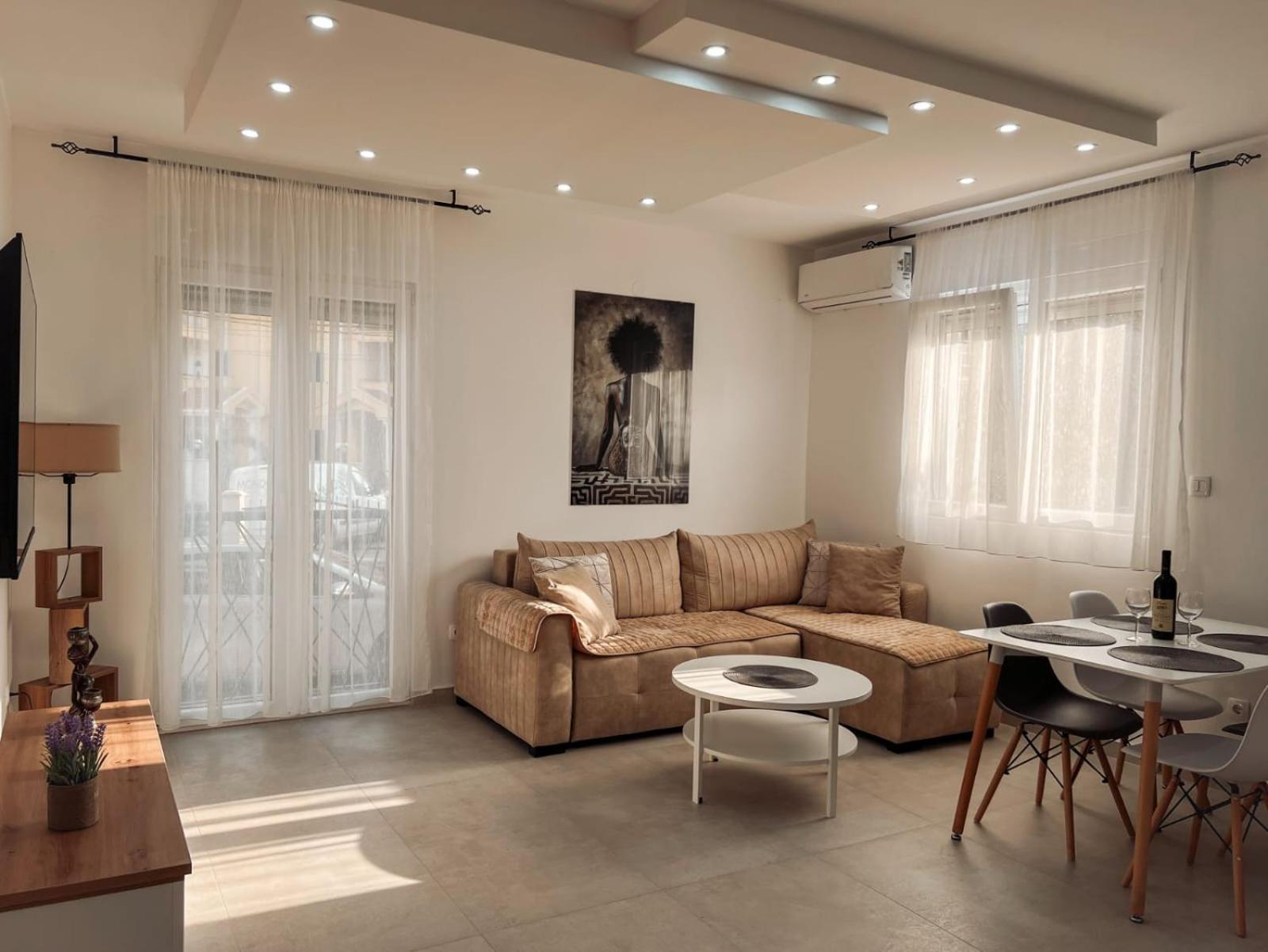 M&N Residence Tivat Eksteriør billede